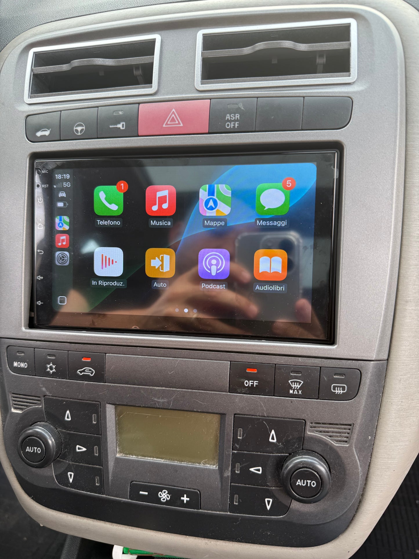 Fiat grande punto anno 2004-2012 Carplay/androdi auto compelto di tutto