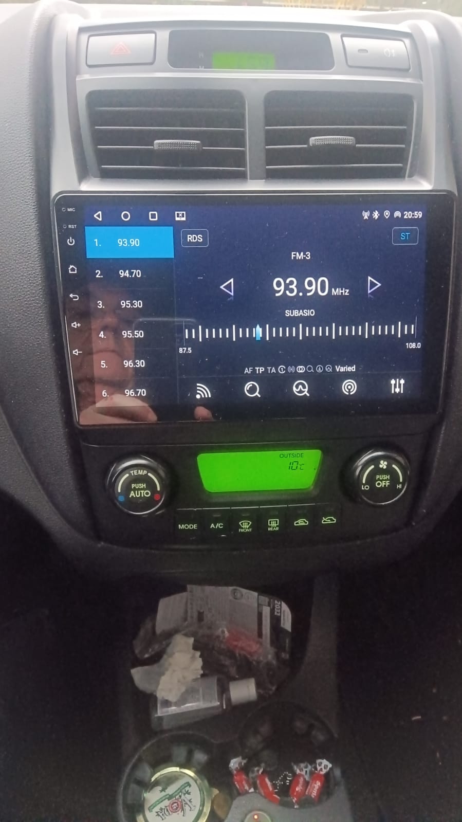 Autoradio per Kia Sportage 2 9" | 2007-2009 | Android | Bluetooth | CarPlay | Android Auto | 4-64GB Ram