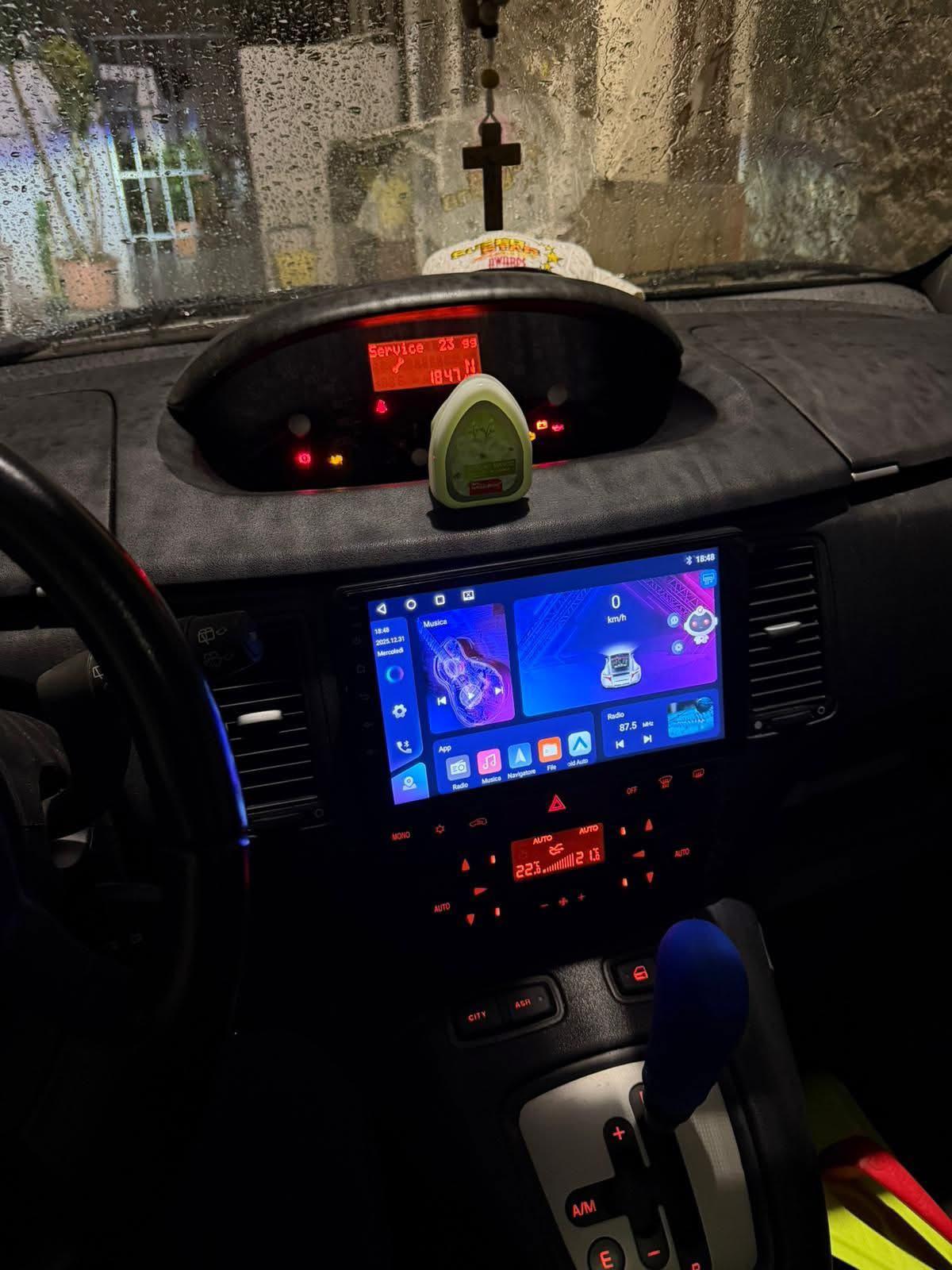 Autoradio   per   Fiat   Idea   |   Lancia   Musa   9"   |   Dal   2003>   |   Android   |   Bluetooth   |   CarPlay   |   Android   Auto   |  4-64GB   Ram