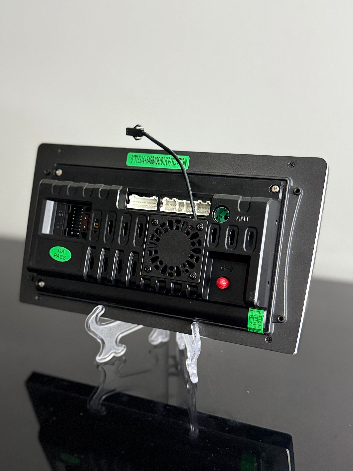 Autoradio 2 din 9” 4/64GB 8octacore processore snapdragon con ventola posteriore per raffreddamento hardware radio Rds CarPlay+android auto