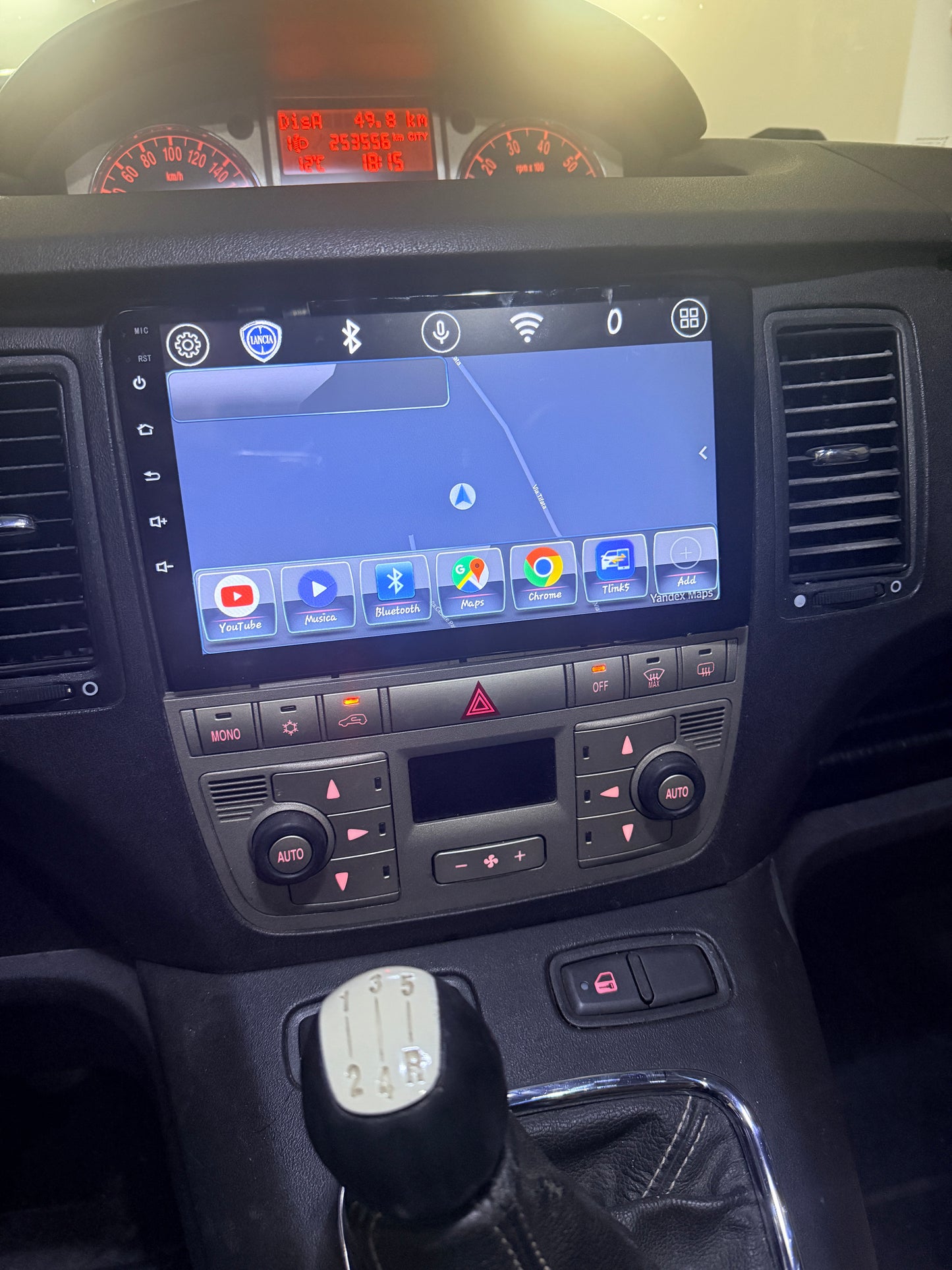 Autoradio   per   Fiat   Idea   |   Lancia   Musa   9"   |   Dal   2003>   |   Android   |   Bluetooth   |   CarPlay   |   Android   Auto   |  4-64GB   Ram