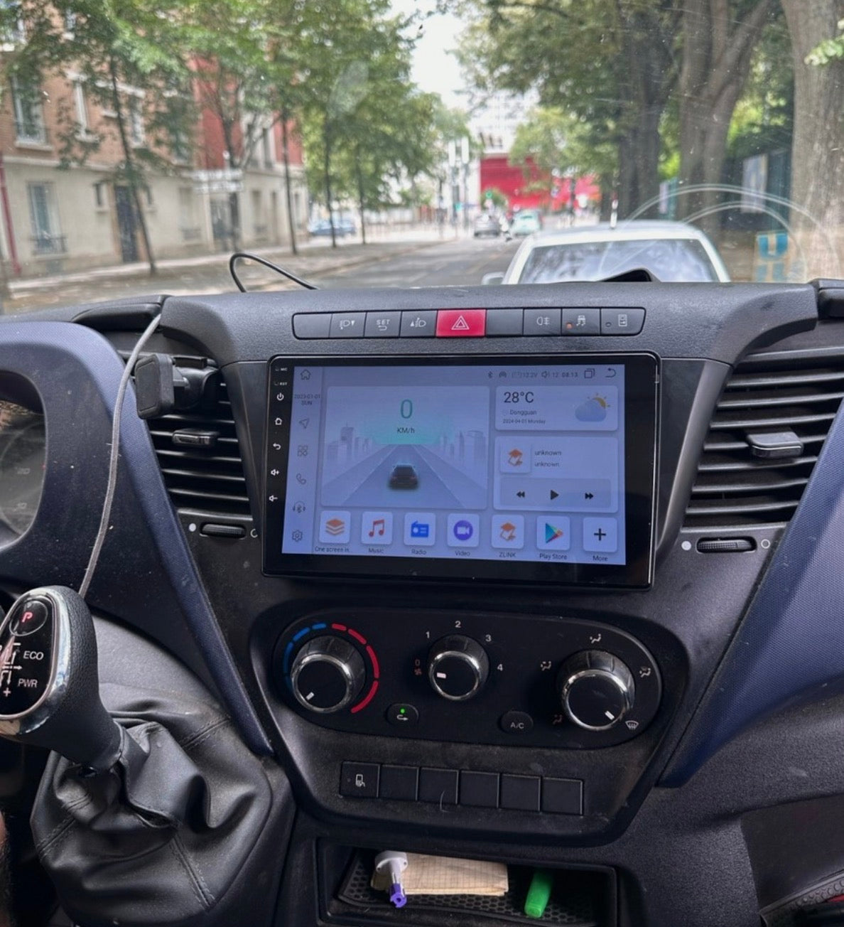 Iveco daily 2018
  9”|   2008-2013|   Android   |   Bluetooth   |   CarPlay   |   Android   Auto   |   /8GB/256G   Ram +