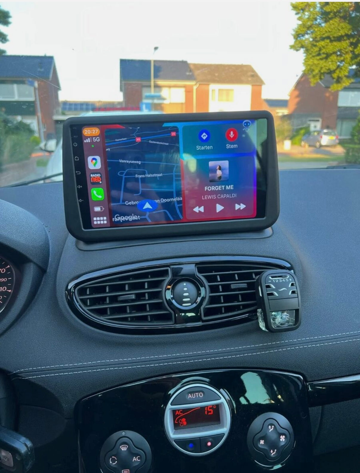 Renault Clio 3 (2005/2014) | 9 Pollici - Mascherina Inclusa - Autoradio 2 Din Android Auto + Carplay / Stereo Touch 2/64gb | Navigatore GPS + Bluetooth + Wifi